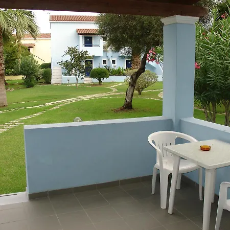 Aparthotel Govino Bay 3*