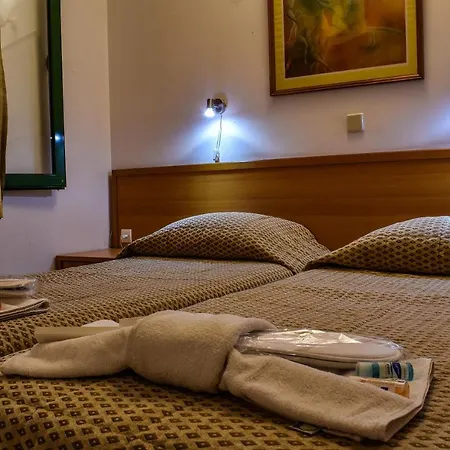 Govino Bay 3* Gouvia