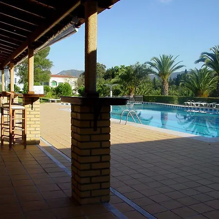 Aparthotel Govino Bay 3*